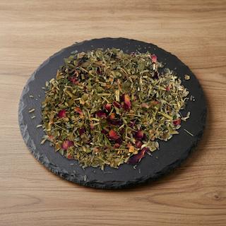 Moederkruid Blend - Een kalm moment in kruidvorm. (op steen)